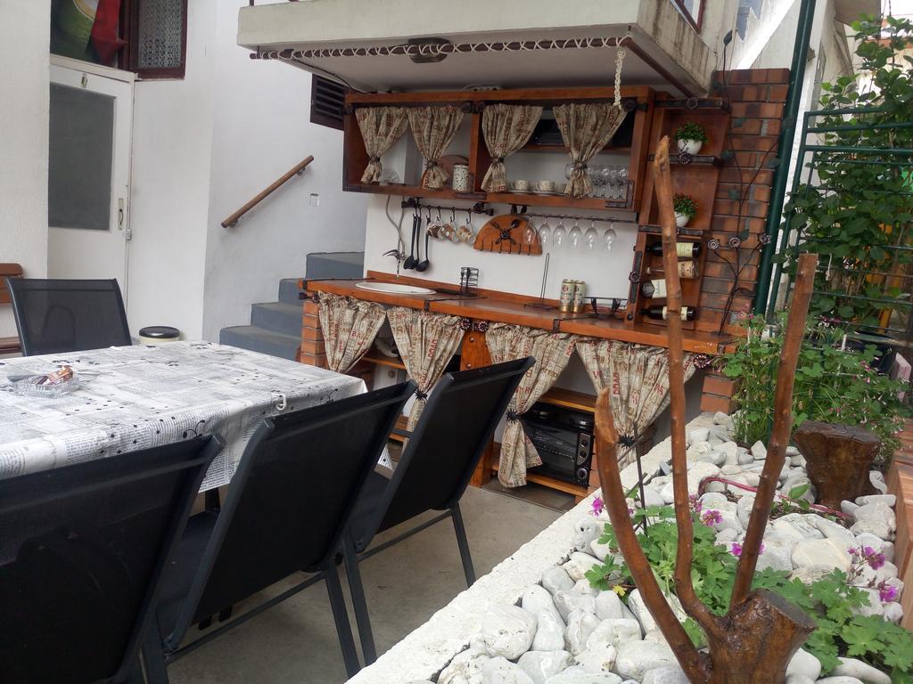 Zemunella Guest House Herceg Novi Exterior foto
